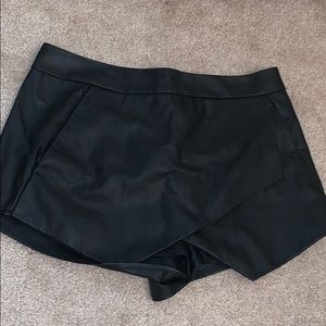 Leather envelope skirt